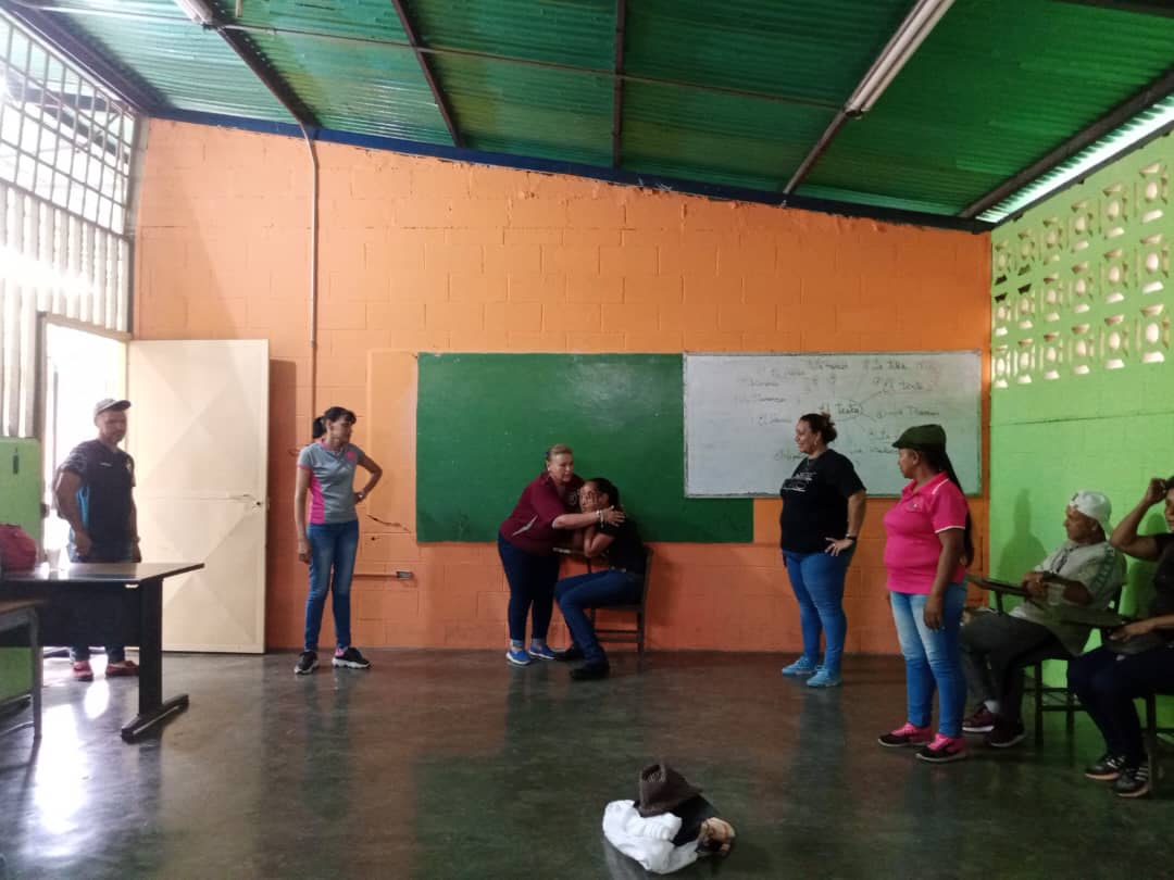 CircuitoSB's tweet photo. Centro de Desarrollo de la Calidad Educativa Paz Castillo; Investigación y Formación Permanente en Congreso Pedagógico Estadal 2022-2023 en la UEE FRANCISCO DE MIRANDA. Excelente Jornada @MPPEDUCACION @_LaAvanzadora @HectoRodriguez @cdcepazcastillo https://t.co/UaWOmDPc2E