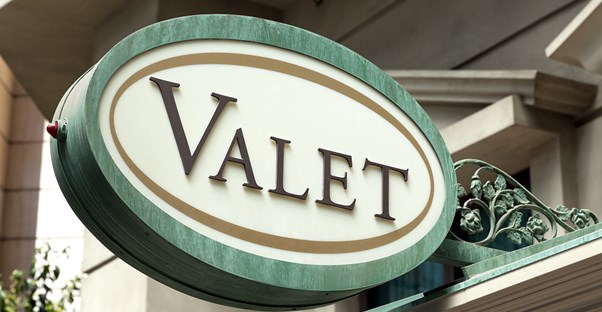 Tipping can sometimes be confusing, but fear not! We're here to break it down for you. In this slide, we'll provide you with an easy guide to #tipping etiquette. 

finance.alot.com/Personal-Finan…