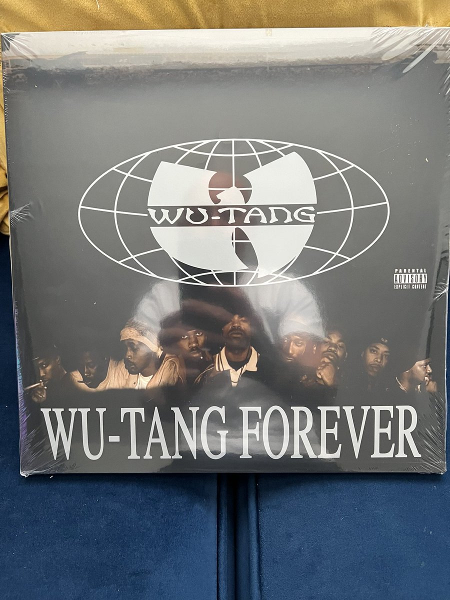 TheWeeSnoop's tweet photo. New album day for me. The second album from the Wu Tang, Wu Tang Forever. Happy days. https://t.co/WDPy4ZW1Q0