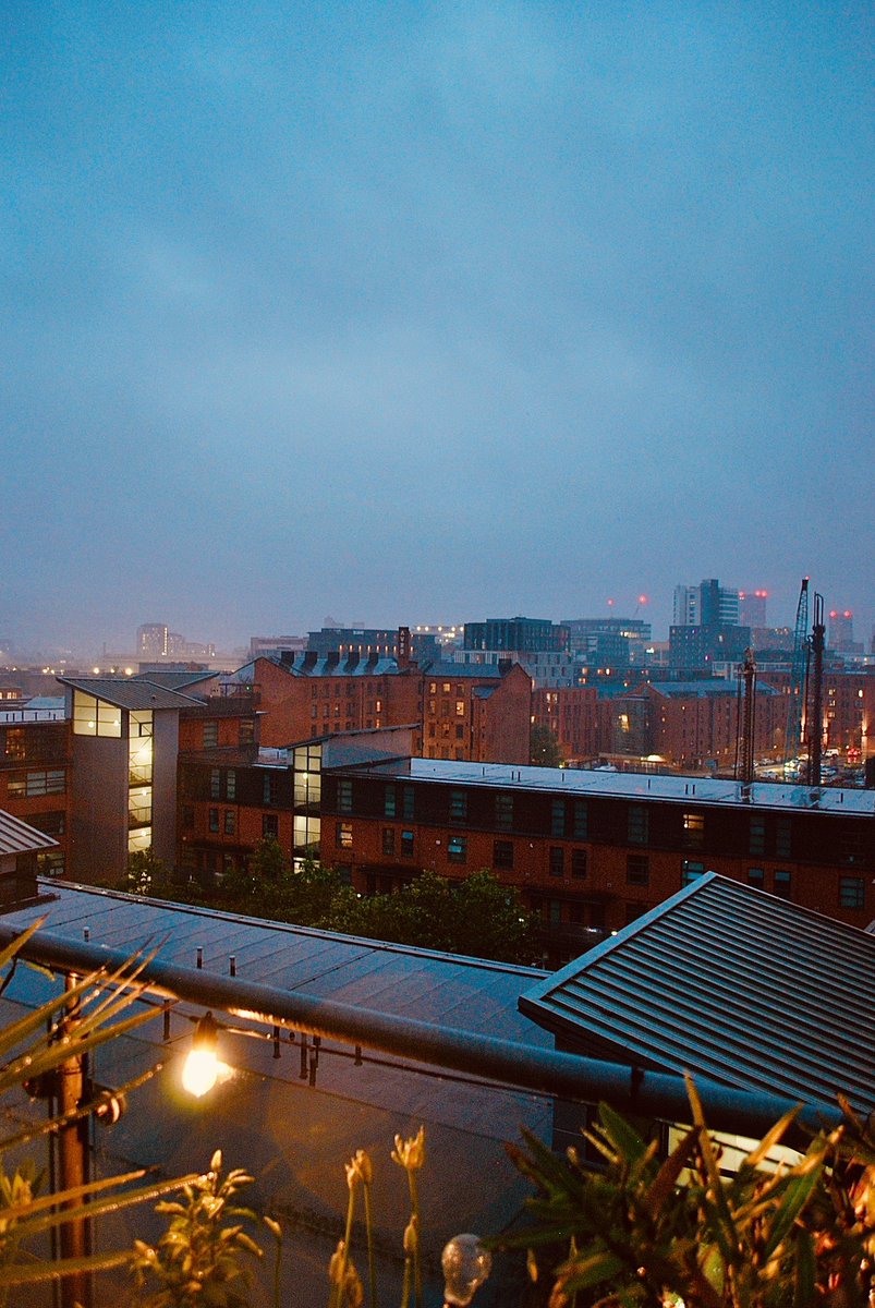 Good evening Manchester 🐝 #Manchester