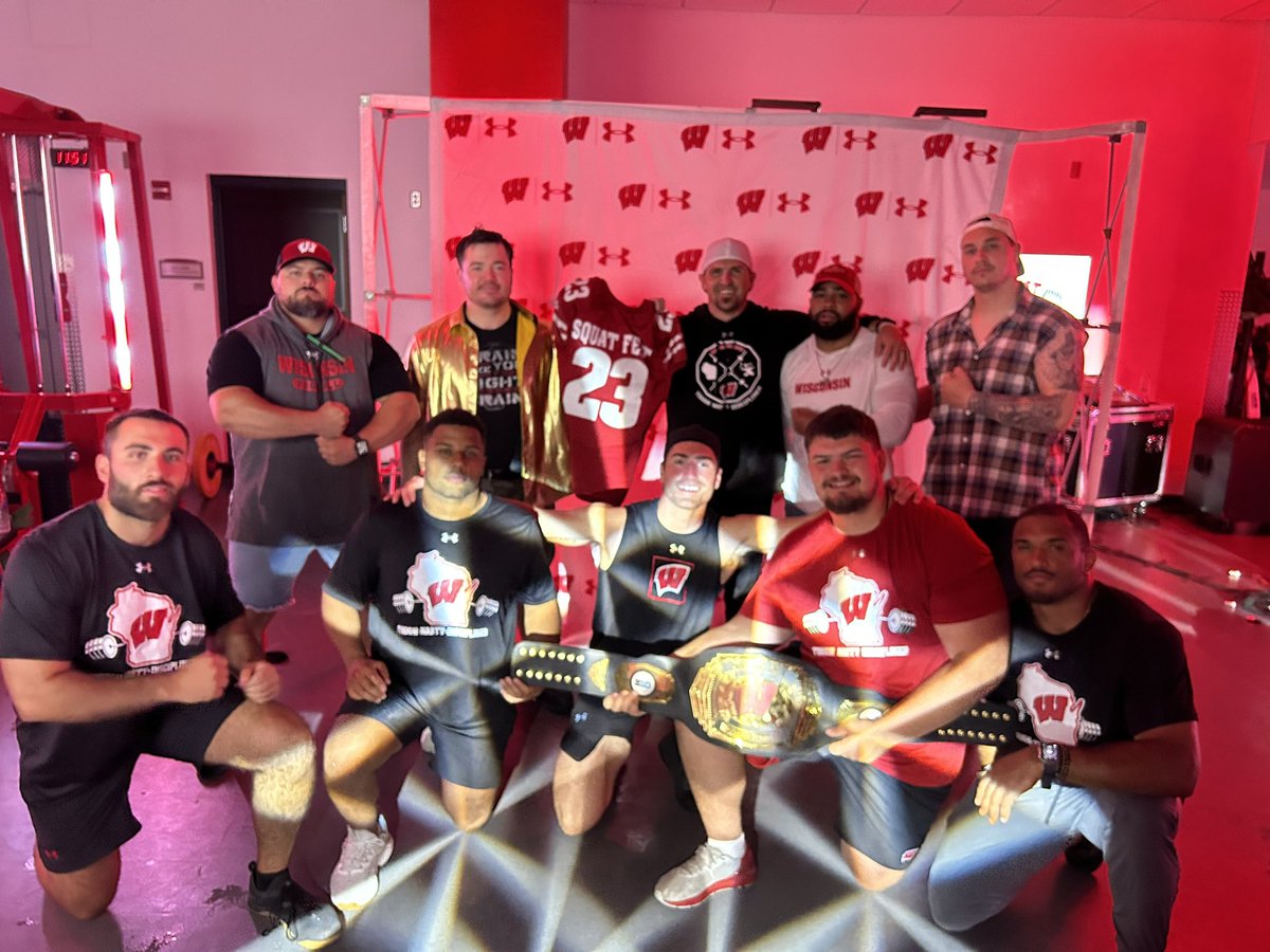 BCstrength's tweet photo. UNREAL LEGENDARY DAY 4 @BadgerFootball 🔥🔥LOVE this TEAM and their DEVELOPMENT TOGETHER! Couldn’t do ANY of it without the help of these DUDES right here! THE BOYS!!! Huge S/O 2 @DanteTheDon @BarstoolBigCat for all their support!! BADGERS ARE GROWING…BIGGER-FASTER-STRONGER AS 1 https://t.co/CprcJ5C4qT