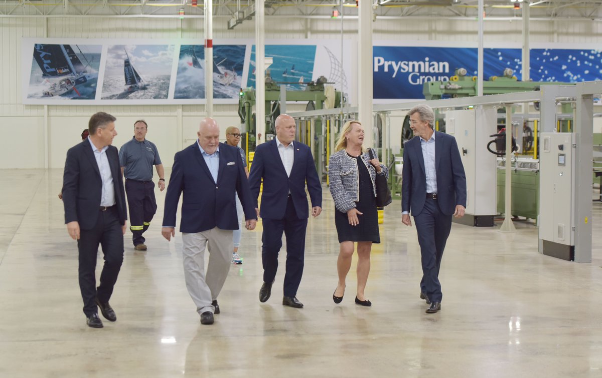 NTIAgov's tweet photo. Yesterday, @DelaneyNTIA and @MitchLandrieu46 traveled to Jackson, TN to celebrate @PrysmianNA’s new fiber optic cable production &amp; see how #InternetForAll is building a workforce that looks like America.

Women &amp; people of color make up more than half of Prysmian's #TN workforce. https://t.co/sUzLz70B0n