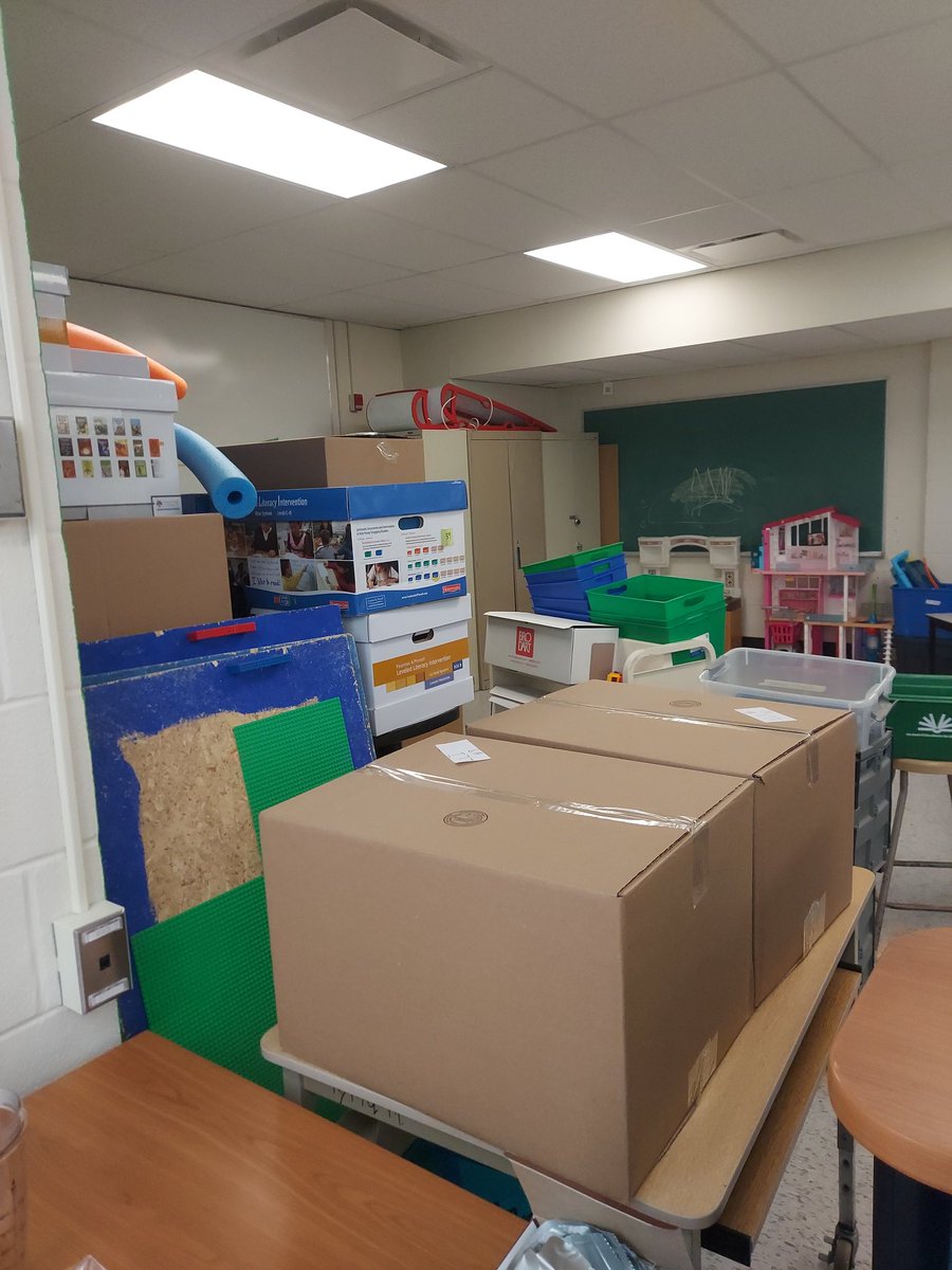 It was a lot of work to pack up an entire library worth of books, but I am so excited to see what the end result will look like. It's going to be a transformation.  Thanks <a href="/krislynds/">Kristin Lynds</a> for making this happen for the students of Riverside.  <a href="/Riverside_PS/">Riverside PS</a> <a href="/JeffBruce11/">Jeff Bruce</a>