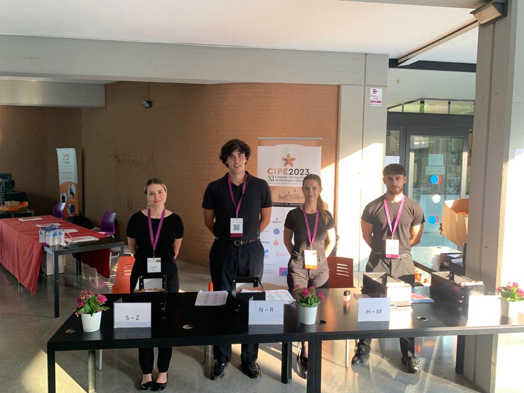 #Valencia acogió esta semana el XI Congreso Internacional de Psicología y Educación – «Bienestar psicológico y digitalización: el gran reto de la Psicología hoy»  #cipe2023 . Asociación Científica de Psicología y Educación (ACIPE) 
Allí estuvimos apoyando a la organización