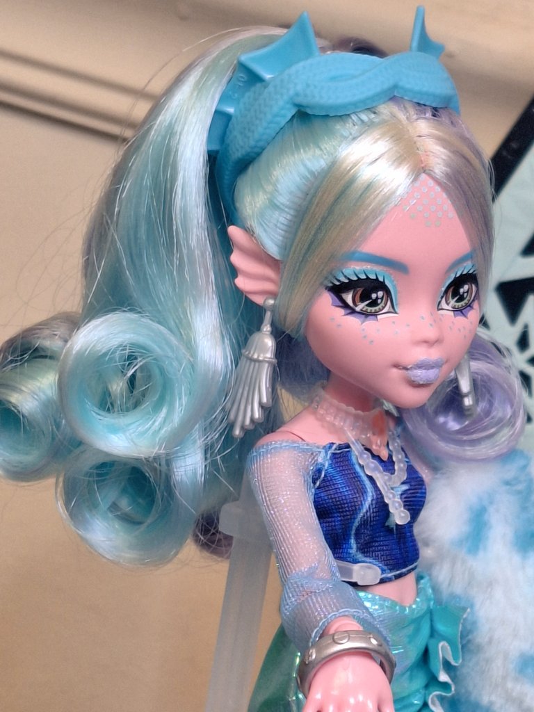 Litchrich's tweet photo. I ate this tbh 💇‍♀️
Monster High Fearidescent Lagoona Blue https://t.co/gRrUaFKY55