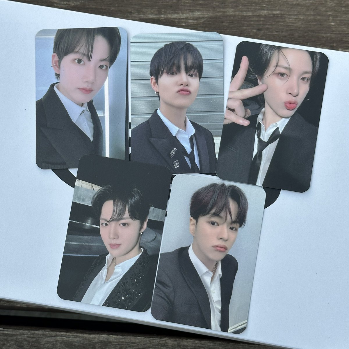 jk_0909_'s tweet image. T5 공방포카!!!!!!