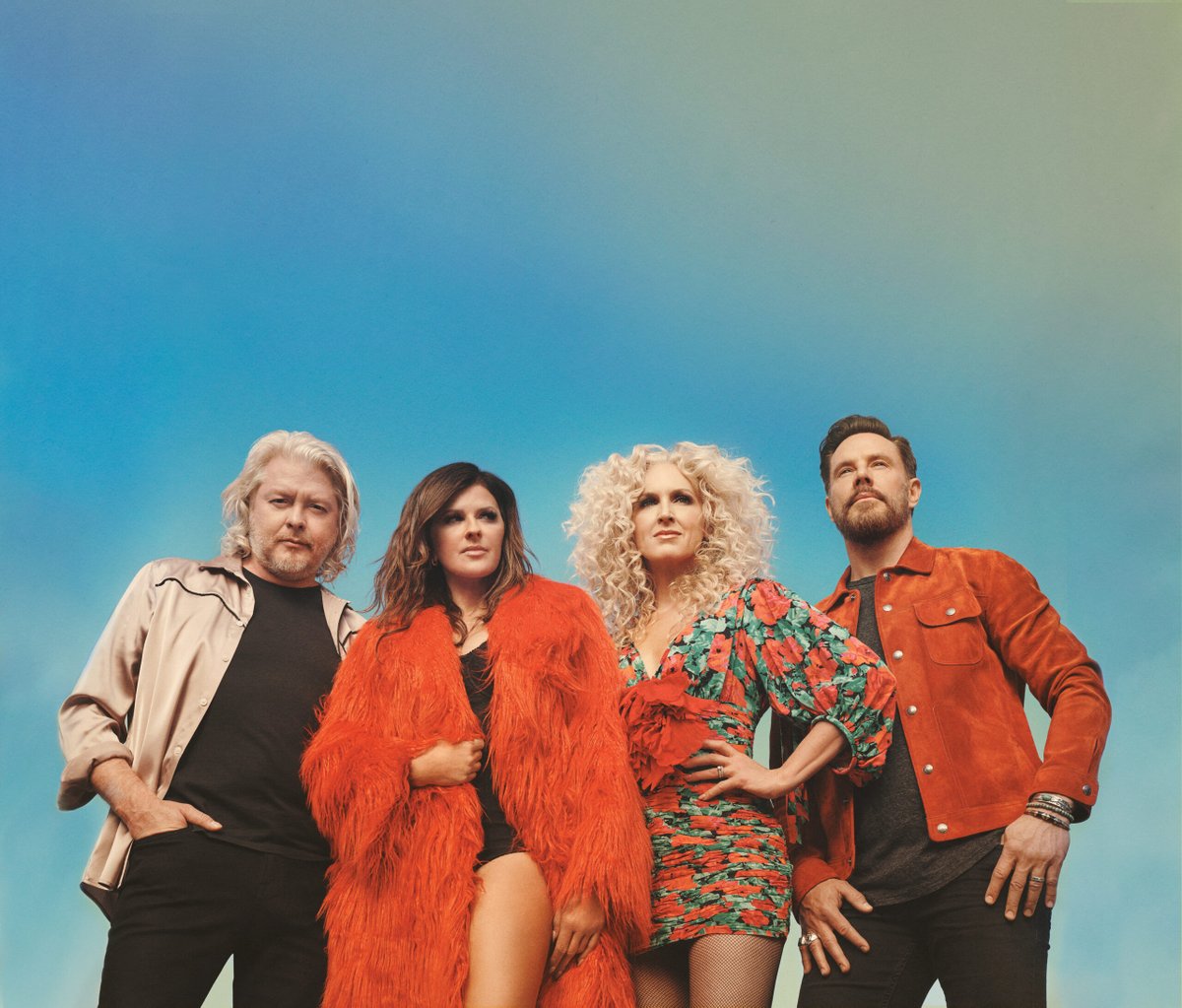 TVG_Sammi's tweet photo. Little Big Town to Host People's Choice Country Awards
- Superstar country music group Little Big Town will host the first-ever “People’s Choice Country Awards” from the world-famous Grand Ole Opry House in Nashville. #awardsshows #countrymusic
https://t.co/jFSAaRa8gw https://t.co/o2urdhB0K2