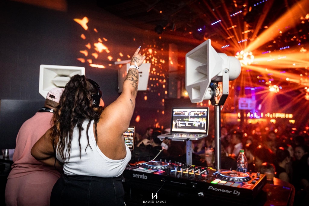 Q Nightclub tweet media