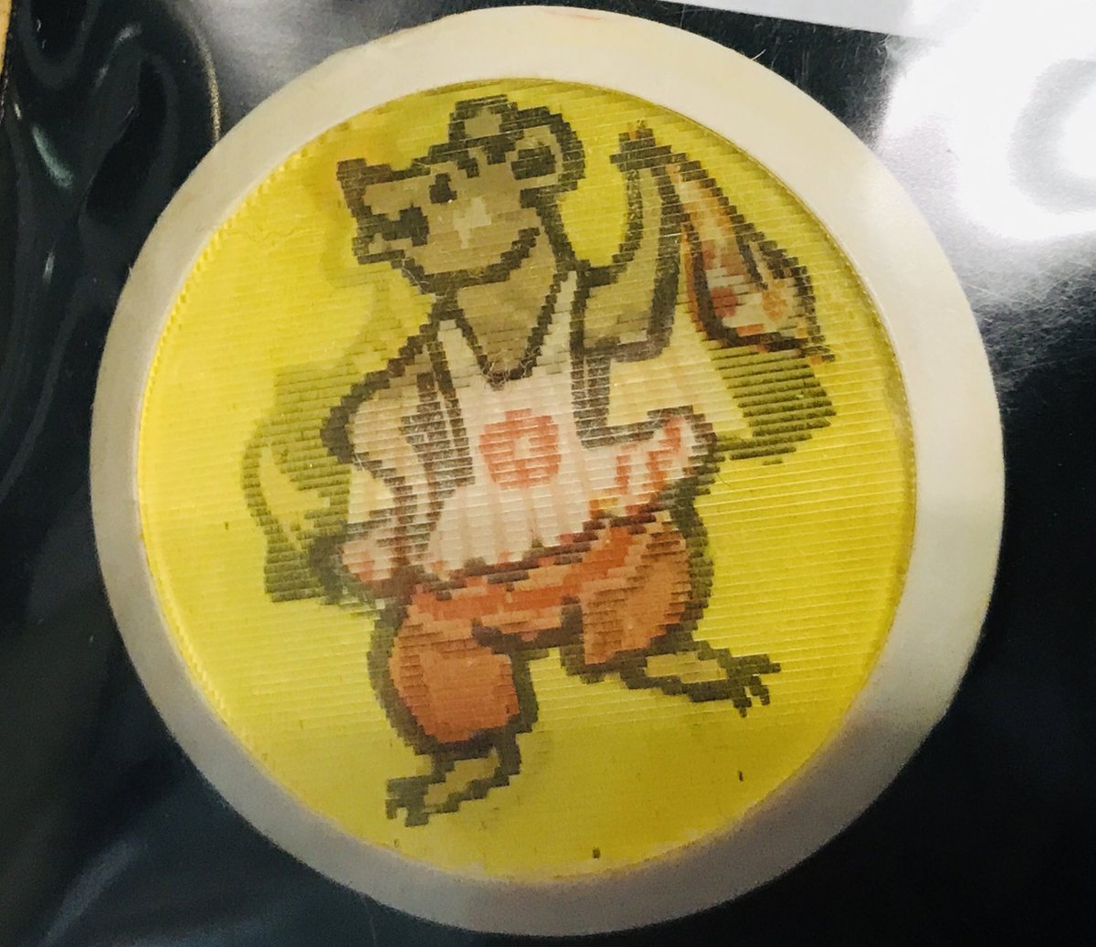 ZakkaMitte's tweet image. ここ最近でお買い上げ頂いたキッチュなソビエトバッジたち。#Sovietdesign