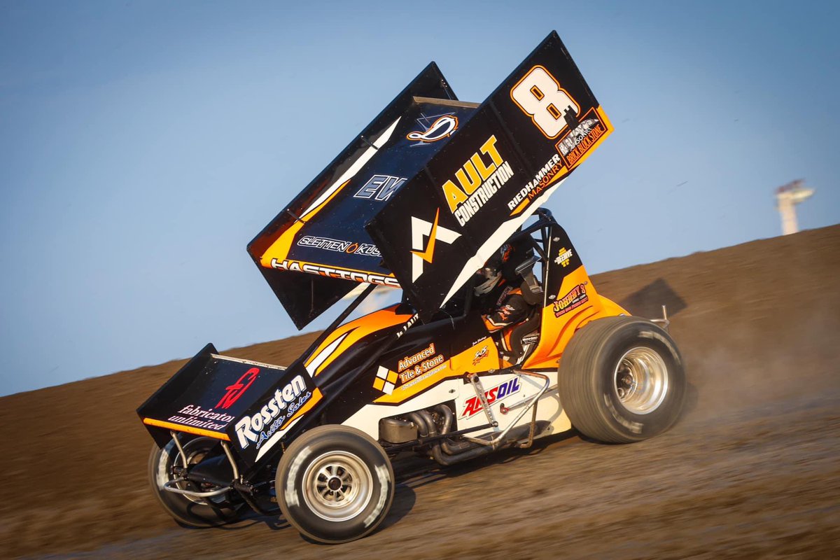 Buffalo Wild Wings NOSA Sprints tweet media