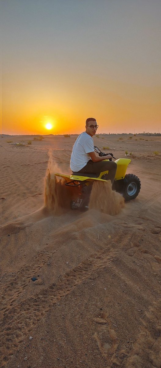 مستحيل انا أتوه في سكة فيها ف الاخر عينيكي
بس ممكن اغرز 🤣🤣