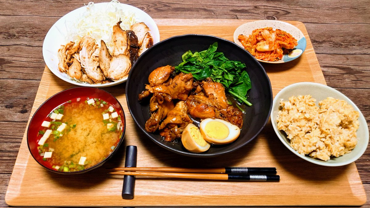 昨日はサクラ大戦のイラストを描きながら手羽元と鶏チャーシューを仕込んでました！！！電気圧力鍋便利すぎるな！！！#おうちごはん　#料理好きな人と繋がりたい https://t.co/b9m8rG1xBx