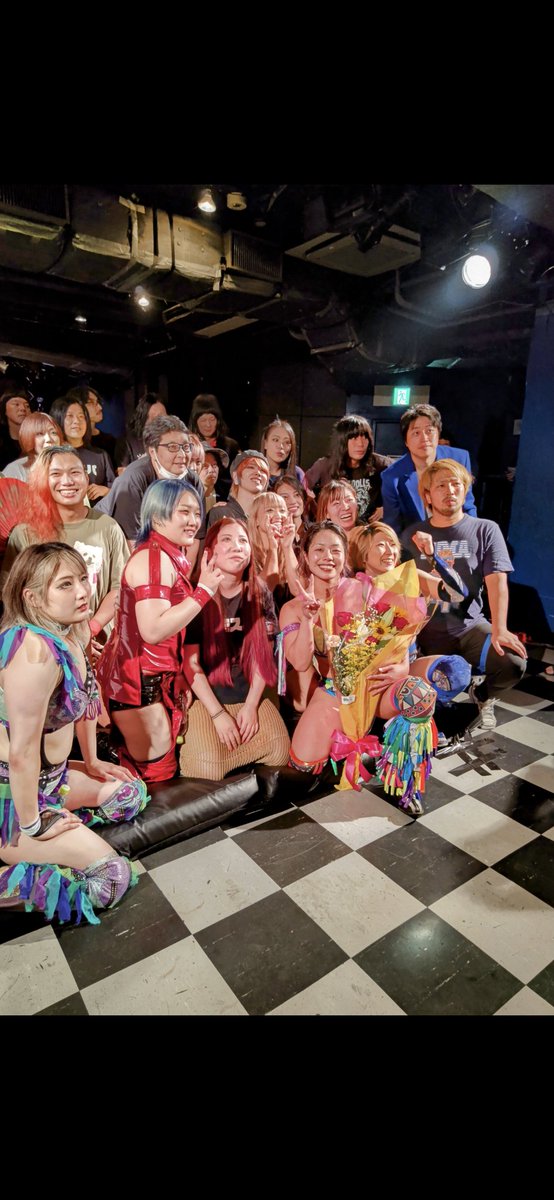 r_u_m_i_r_u_m_i's tweet photo. 可愛くて❤️キラキラした２人に会いに初の新宿ロフトに行って来ました✌️
#小林香萌　選手
10周年おめでとうございます❤️
恵ちゃん❤️　
イベントお疲れさまでした❤️
２人とも大好き💋
これからも応援させて下さい!😊
良い写真があり過ぎて載せきれない😆
また載せなきゃ✌️
#モスパ https://t.co/tkapwC7OT1