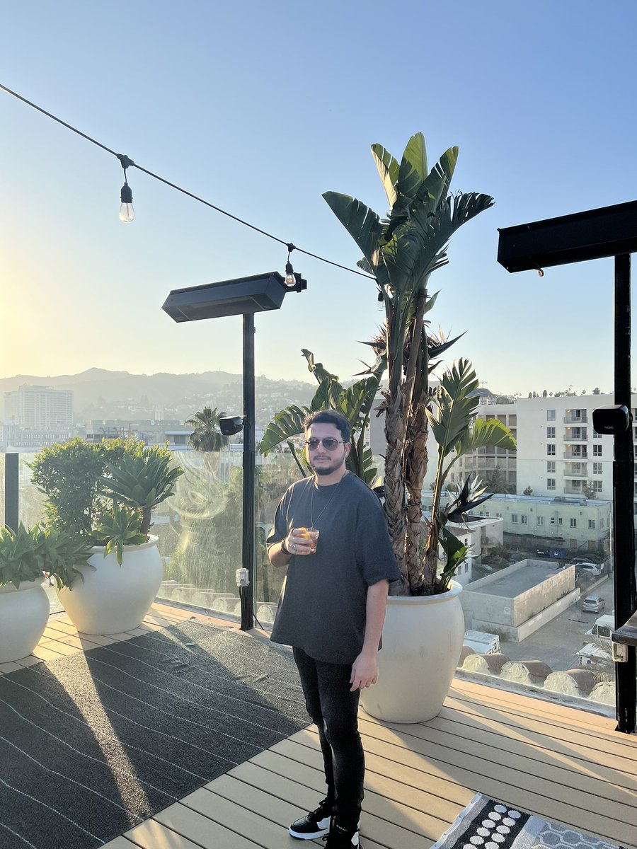 LA rooftop vibes