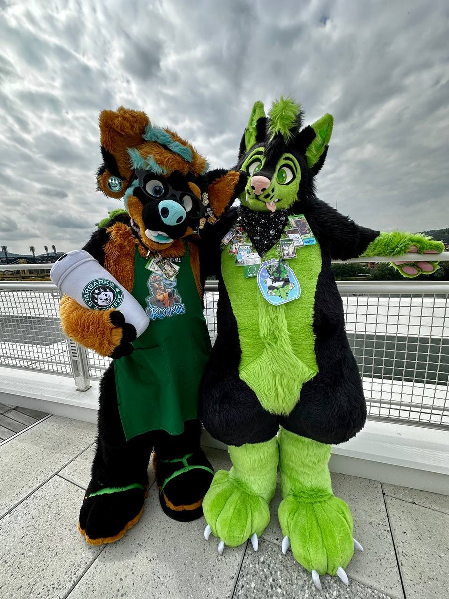 HAPPY FURSUIT FRIDAY from me and my fiance <a href="/RonniePawbucks/">Ronnie</a> here at #AC2023