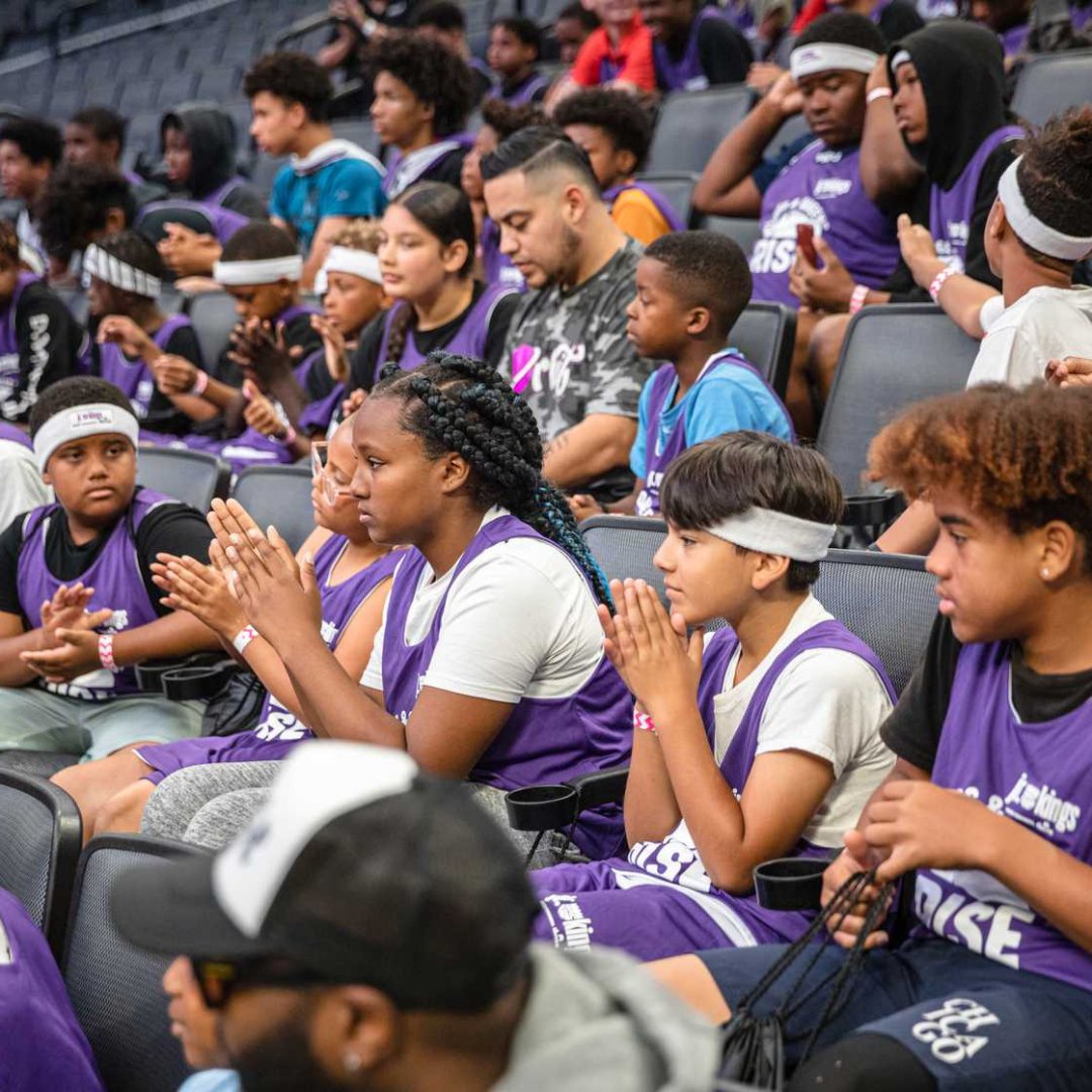 Summer has officially started! Kings and Queens Rise, a summer youth basketball league from The Center’s Black Child Legacy Campaign, kicked off.  We are proud to have the @sacramentokings as a partner in this work of community building.

#basketball #youth #KQR #summerleague