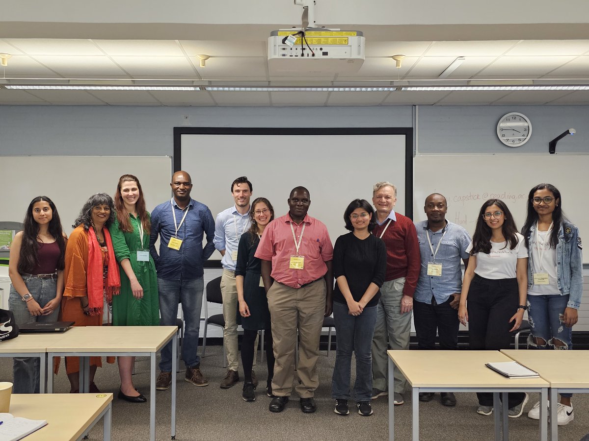 An engaging session at #DSA2023 discussing <a href="/UHRC_India/">Urban Health Resource Center (UHRC)</a>'s action research on informal workers health and well-being risks and solutions implemented in Indore's slums. @AliceSverdlik <a href="/TweetKanupriya/">Kanupriya Kothiwal</a> <a href="/IIED/">IIED</a> <a href="/devcomms/">Development Studies Association</a>