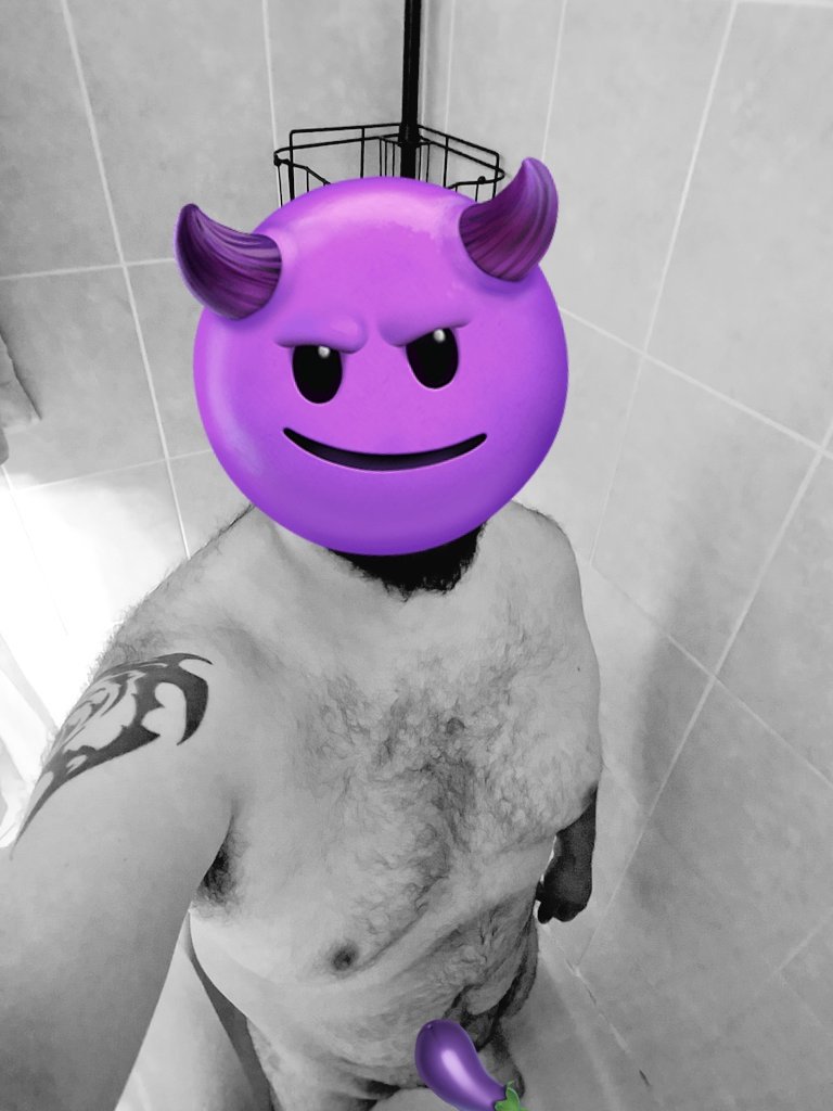 SinfullySecrets's tweet photo. Testing, ehem... Is this thing on?
#fyp #freakyfriday #onlyfanslatino #sinful.secret #18andolder https://t.co/DpKJPJjVo4