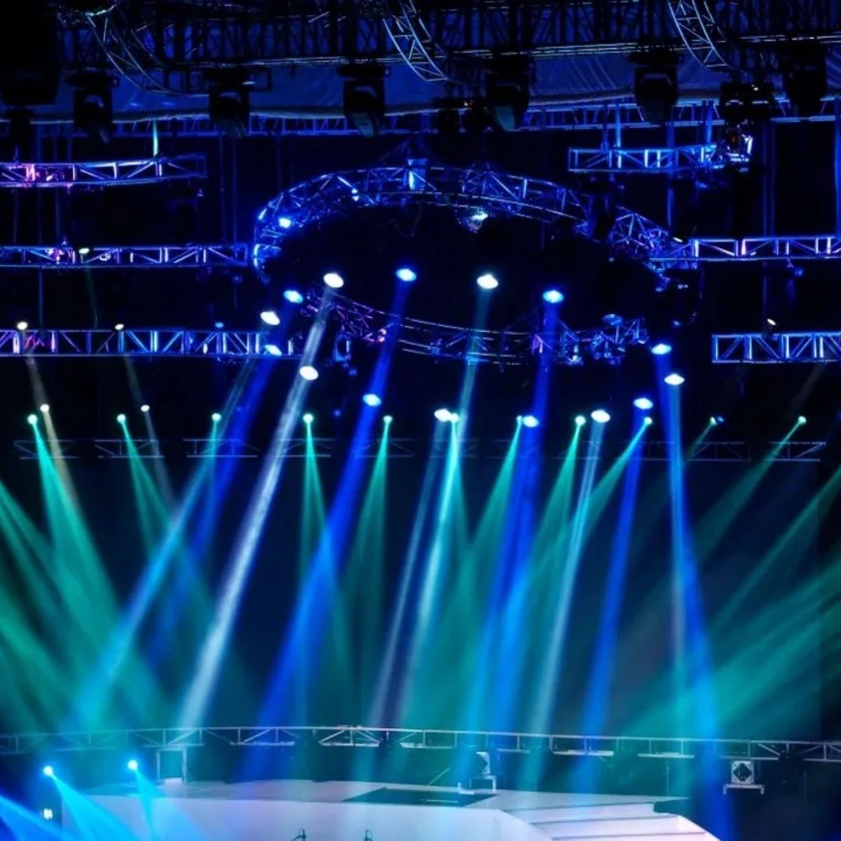 entlightprod's tweet image. At ELP, we don't just provide equipment rentals, we also offer top-notch lighting design services. Let us take your event to the next level with our artful designs.