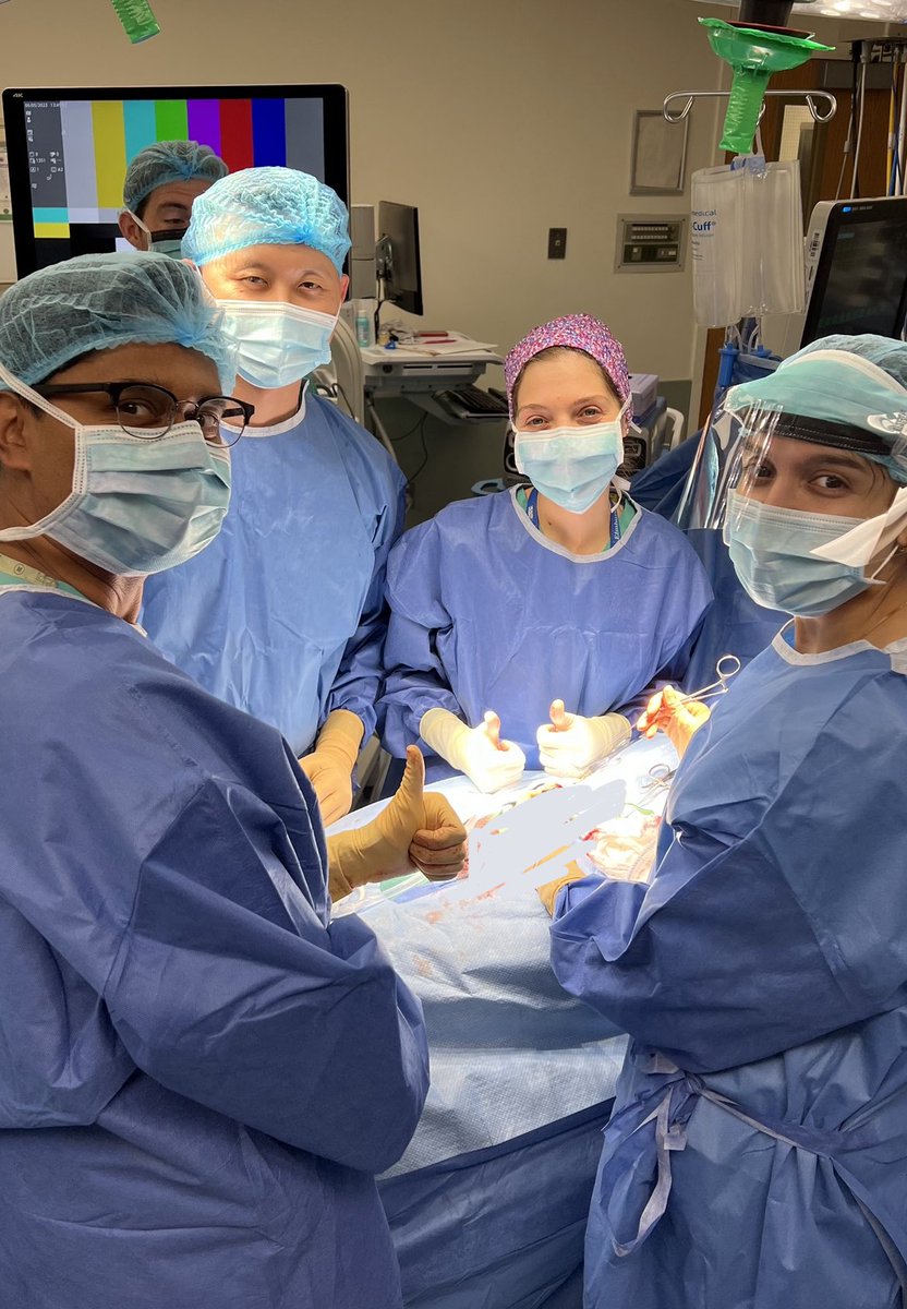 Alexandra Siegal, MD (@asiegalmd) on Twitter photo As the ☀️ sets on junior residency I feel grateful to all the amazing mentors <a href="/MountsinaiUro/">Mount Sinai Department of Urology</a> who have guided me through, especially <a href="/isurujay/">Isuru Jayaratna MD</a> and <a href="/William_Atallah/">William Atallah MD, MPH</a> who I’ve had the best time learning from at Elmhurst these last few months ☺️ #robotics #percs As the ☀️ sets on junior residency I feel grateful to all the amazing mentors <a href="/MountsinaiUro/">Mount Sinai Department of Urology</a> who have guided me through, especially <a href="/isurujay/">Isuru Jayaratna MD</a> and <a href="/William_Atallah/">William Atallah MD, MPH</a> who I’ve had the best time learning from at Elmhurst these last few months ☺️ #robotics #percs