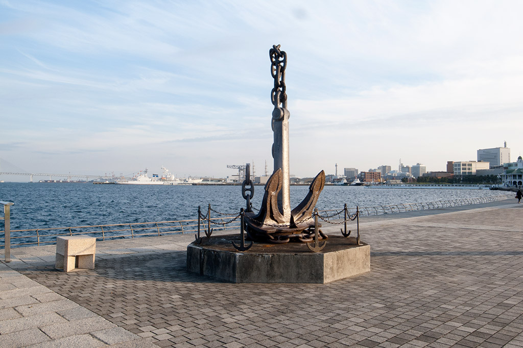 jspccs2023's tweet image. 学会朝ランの集合時間は、7/6,7,8の6時。
集合場所は学会会場近くの臨海パーク内　“碇のオブジェ”　前です。
#jcpccs59
#パシフィコ横浜