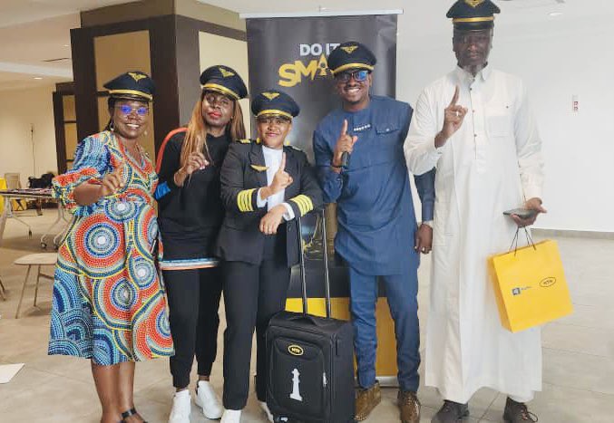 mkngambi's tweet photo. Hung out with my fellow Captains today, @MTNCameroon's Snr leadership team. Closing out H1, we're ready for H2 💪 .... hope you are too!
Wondering about the Captain's Hat? 😅
Read more here 👉 https://t.co/kCzLIoG4ti
@MTNGroup
#DoingNeverStops
#DoingForTomorrowToday https://t.co/VUsJjGD2Q7