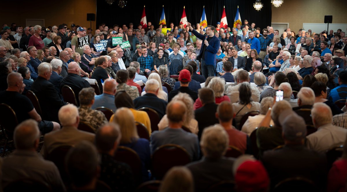There are no Muslims at Pierre's arranged gatherings.
There are no Asians at Pierre's arranged gatherings.
There are no black Canadians here.
There are only white people.
This is a white only party, the conservatives are racists
#NeverVoteConservative