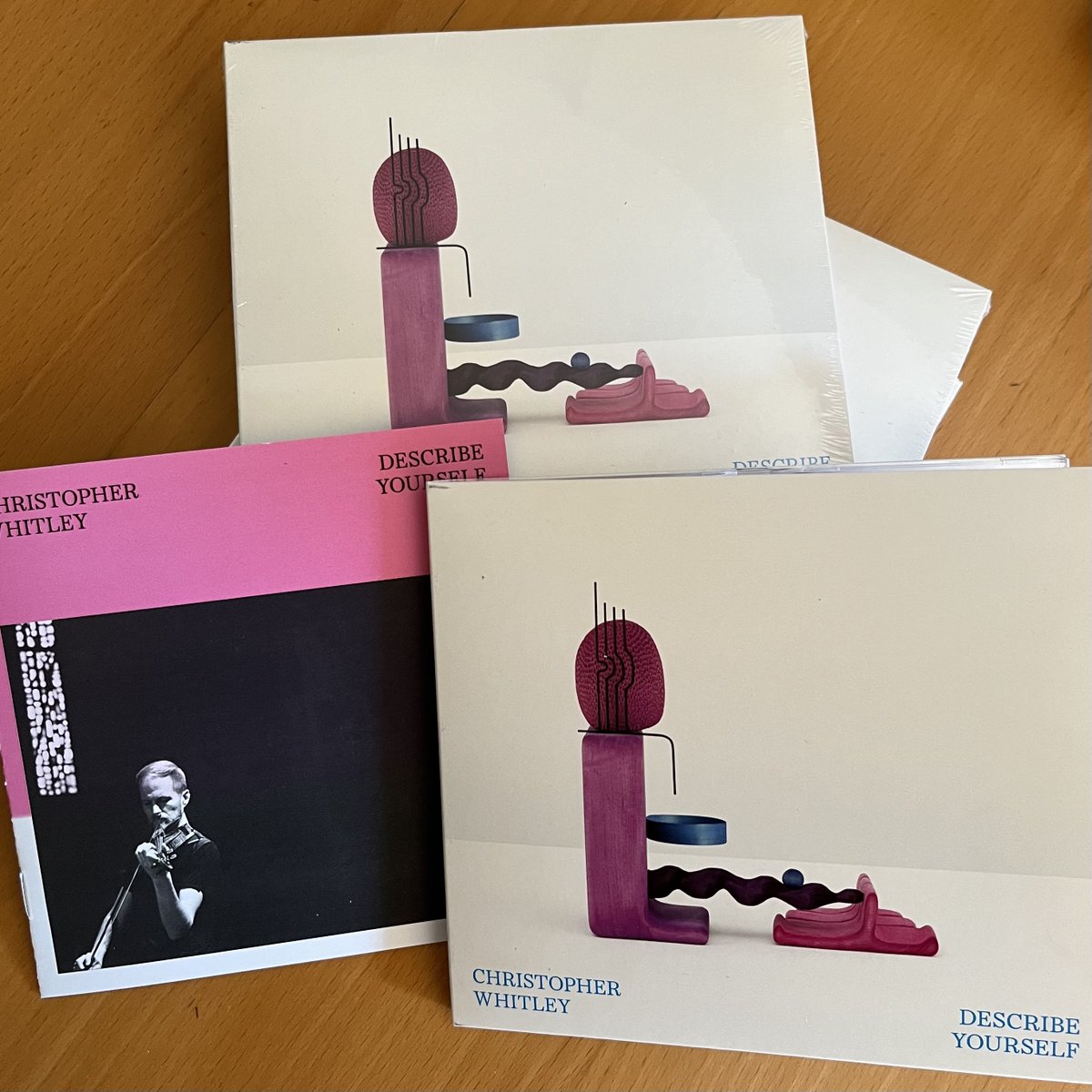 JeffreyRyanComp's tweet image. When the mail comes and it's a package of Chris Whitley's new CD with my "Bellatrix" on it! Chris is on 🔥and oh the sound he gets from the @CanadaCouncil's 1700 "Taft" Strad! (Which is rest assured not actually on 🔥). "Describe Yourself" @redshiftmusic / @bandcamp. Go, get!