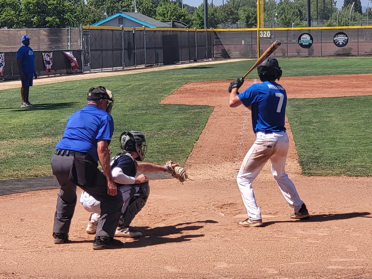 KeithTh94702332's tweet photo. CBA/SSC 2024 National wins 16-2 over McNeal Summer 2023 in a very HOT game!!!
@CBA_SacBayArea 
@Ethomp24 https://t.co/F38IJYqaV1