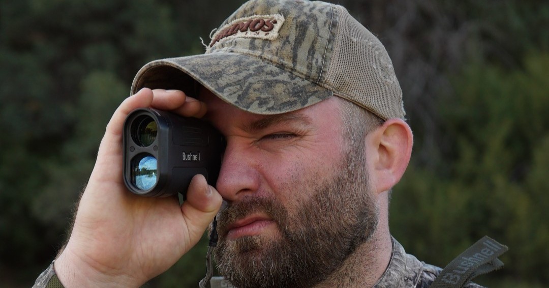 Bushnell's tweet image. How do you like to get your range? 
A) Rangefinder 
B) Rangefinder binocular
Either way we have you covered!