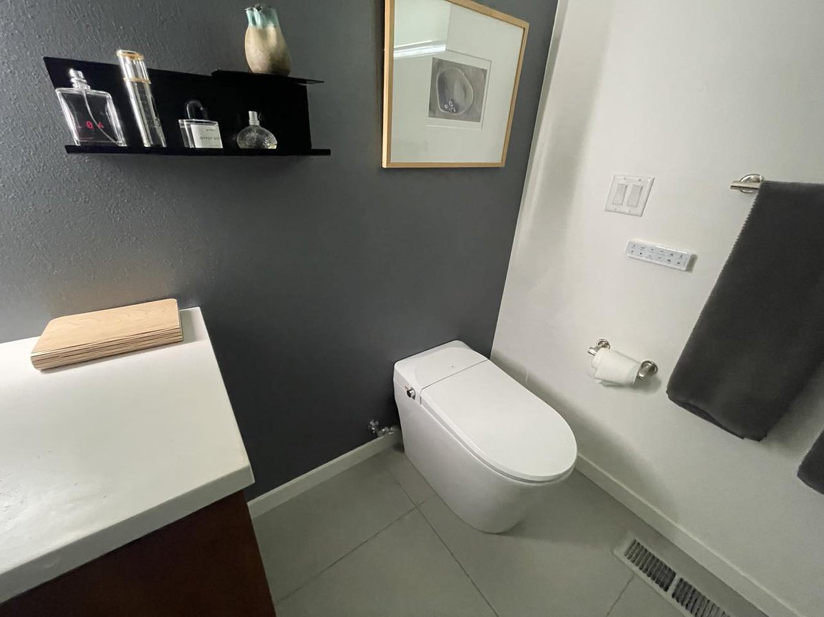 CyndieSimmons's tweet image. Leave conventional thinking behind and bring your bathroom into the future of personal cleanliness!  

⬇️ Check it out in the comment section below ⬇️

#ecofriendlyproducts   
#smarttoilets 
#EcoFriendlyHome