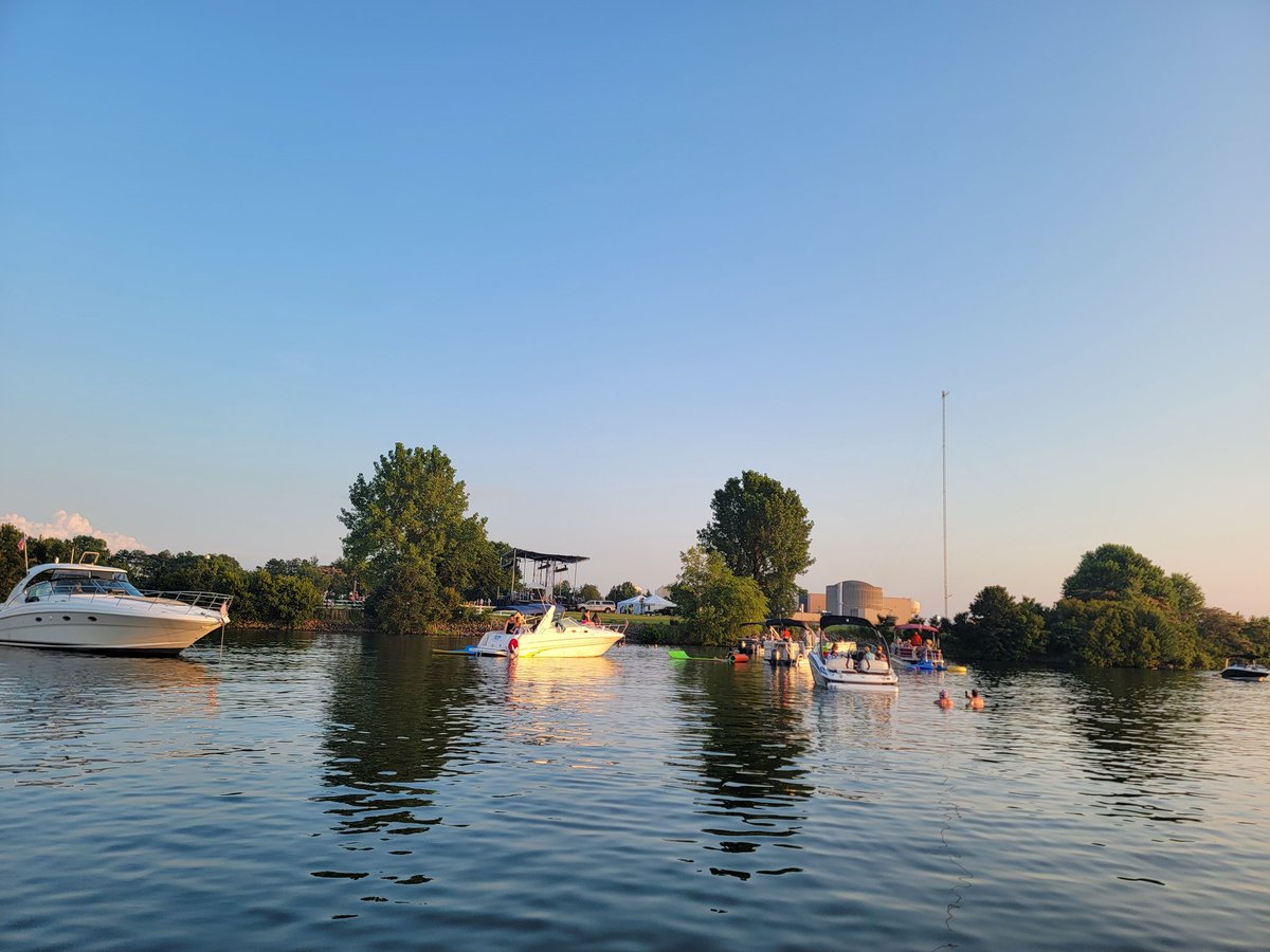 Happy to be attending the only Symphony hosted at a #nuclear station.  Thanks <a href="/DE_Nuclear/">Duke Energy Nuclear</a> and <a href="/CLTsymphony/">Charlotte Symphony</a> !