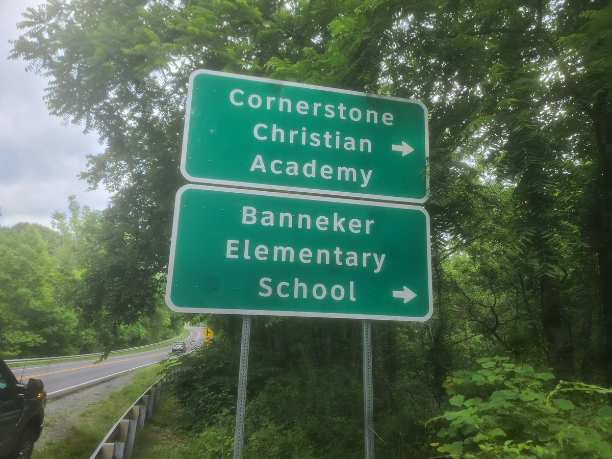 Rdotcarter1's tweet photo. From Safeway to Snikersville TRNPK Every school, public or private, public facility, vineyard, brewery or historical site has a marker. Even schools that closed their doors have a marker. Today I’m proud to share that Banneker is now among those VDOT markers. #BAN75. @Banneker_ES https://t.co/fZSloZ1AIi