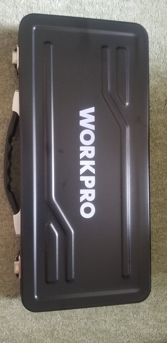 YOSHIKI92312527's tweet photo. #WORKPRO

レンチセット届いた
‹‹⸜(*ˊᵕˋ* )⸝››‹‹⸜(    *)⸝››

意外と今使って見たけど遊びもなくイイ感じ、握り具合も悪くないから値段の割にはいい買い物だ( •̀∀•́ )b

後届いてない物が早く来るのが楽しみだ(* ॑꒳ ॑* )ﾜｸﾜｸ https://t.co/SZE4arFqPO