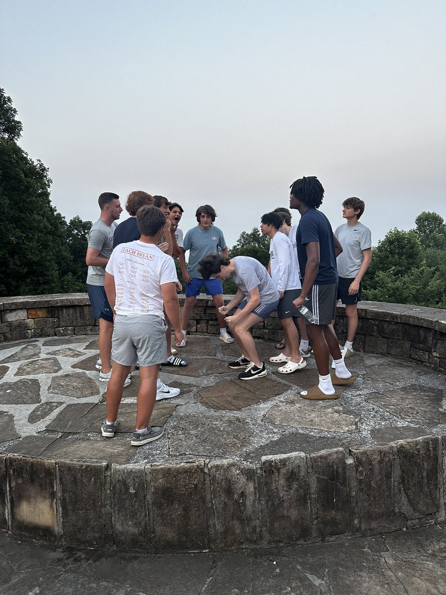 Creekview Basketball tweet media