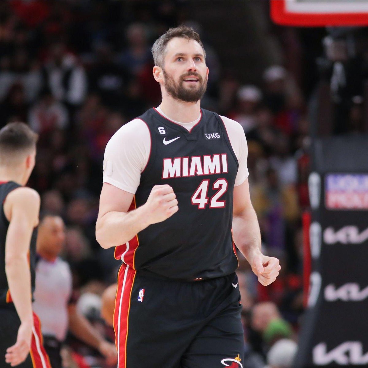 Kevin Love is returning to the Heat, per @ByTimReynolds 🚨