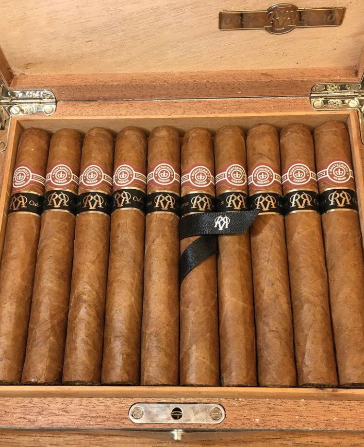 GoodScigar's tweet photo. Shop now
https://t.co/eSBYven0BX
Wechat : Good-cigar
#qatarcigarclub #qatarcigar #saudicigar #saudicigarscommunity #pakistancigaraficionados #bahraincigars #hk #hongkongcigar #hkcigar #hkcigarlover #hkcigarstyle #taiwan #limacigar #guandzhou #chinatown #mainlandchina #shen https://t.co/EWm8p8lSbk