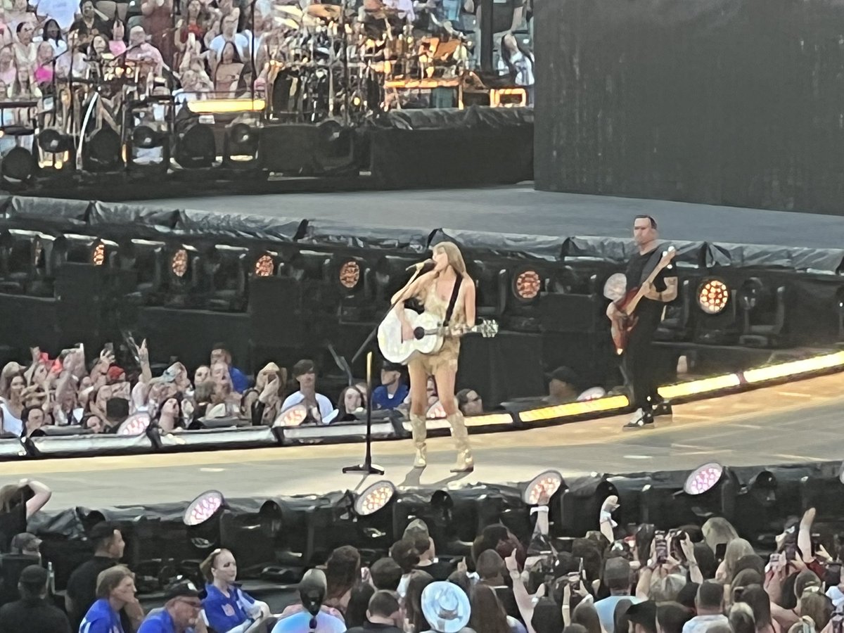 Epic.  #TaylorSwift #TheErasTour