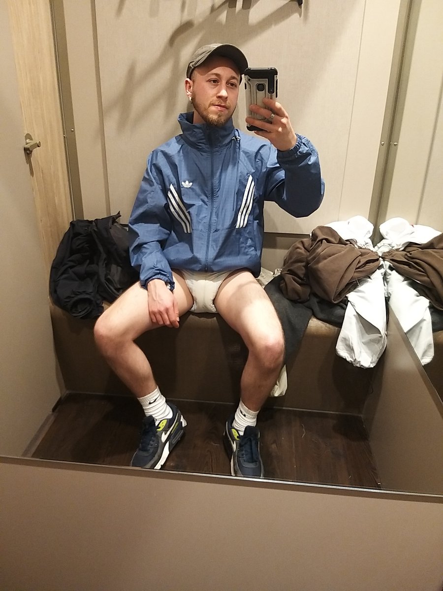 MessLad96's tweet photo. Tried this on in tkmaxx.. think I should rob it? No security gaurd would chase me like this 😂 https://t.co/2i2LZsDF9C