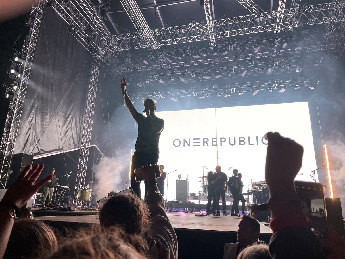 11Calcio11's tweet photo. @RyanTedder Thank you so much for coming to Denmark. You guys were amazing as always. 🔥 I hope to see you again next year. ♥️ https://t.co/4iNQ2lnUHM