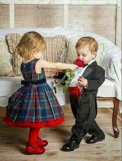ahmad25736's tweet photo. *کله چې ملګرتیا ډېره پخوانۍ شي، خبرو ته اړتیا نشته.*
*او ملګري د یو بل له چوپتیا هم خوند اخیستلای شي👥*

*✏📚ᝣ https://t.co/3o3pV9c1rn