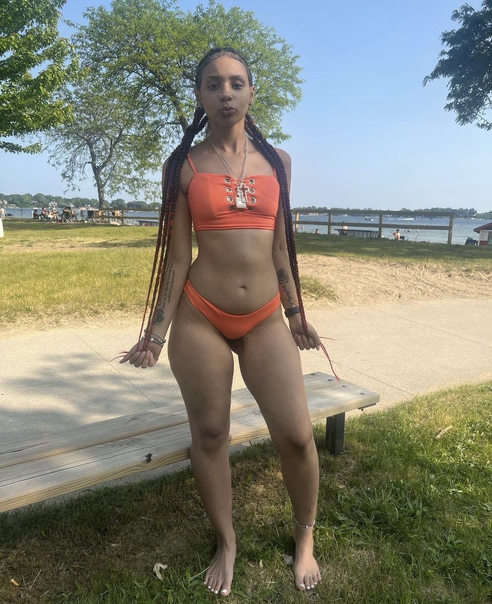 thirtythirty13's tweet photo. @ThatDamnShawn1 I’m available all day 🥲 https://t.co/cBqj3ctZwZ