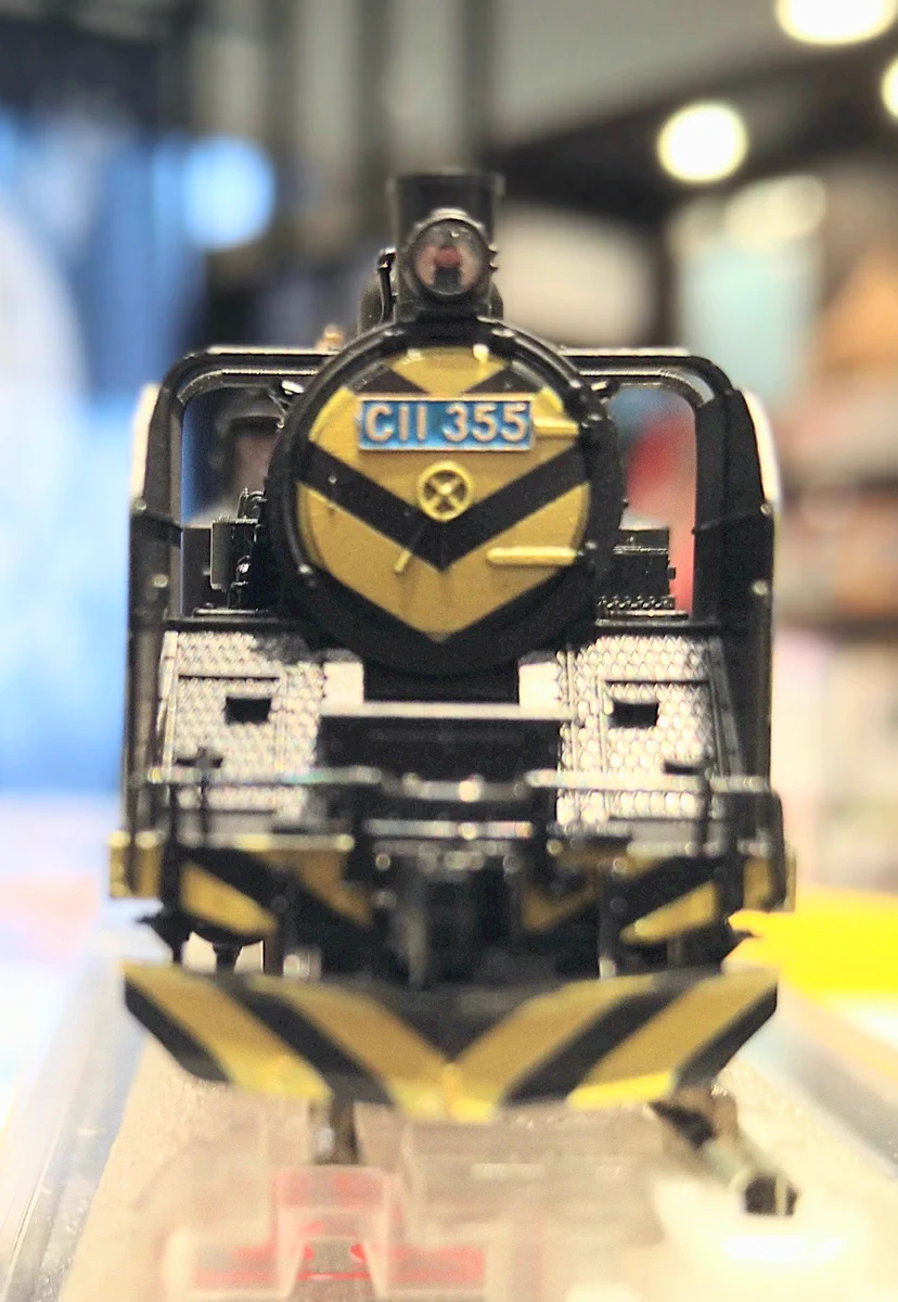 KATO京都駅店 pe X: „【電車区に配置された蒸気機関車】 C11 355