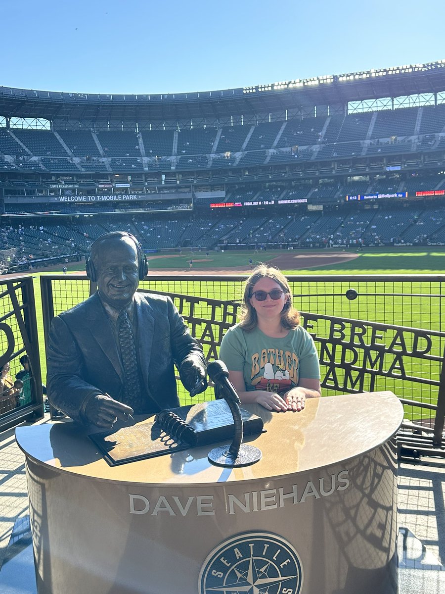 hubacious's tweet photo. Gabby taking in her first MLB game! I guess when in Seattle, go Mariners! https://t.co/Qiae2jHluX