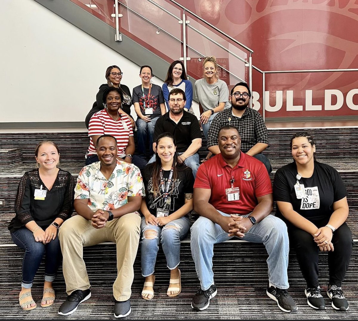 Mrs_LShelton's tweet photo. The past 3 weeks have been nothing but amazing! This was my first time as a Assistant Principal volunteer, and was so blessed to work this crew. I’ve learned tons! #CampNOW @Dr_BWatson @MsVicciT @MrsJensen_CFISD @MrGCyPark https://t.co/m2GsEqA32E
