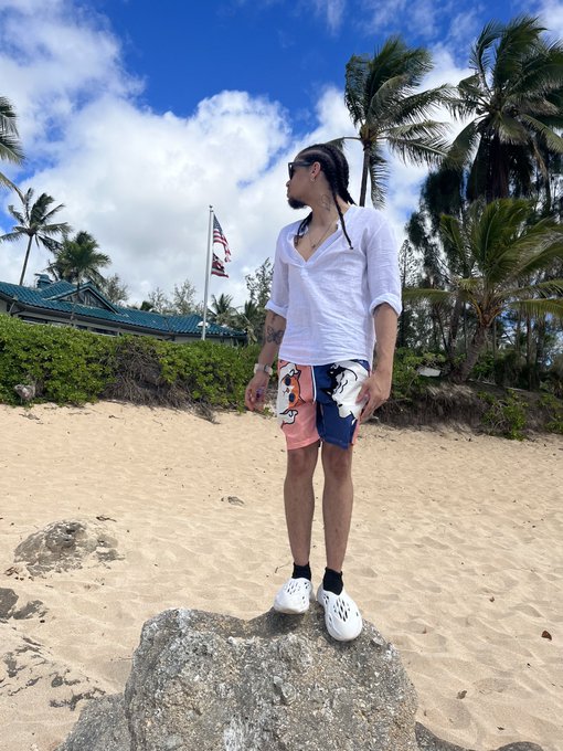 Aloha 🤙🏽❤️ https://t.co/YhIJAkhhWU<a href="/tag/newprofilepic"class="tags"><span>#newprofilepic</span></a>