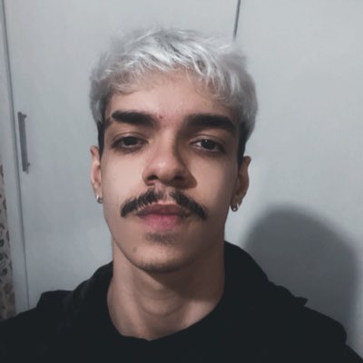 adami_math's tweet image. POV: Você foi a cobaia da sua irmã