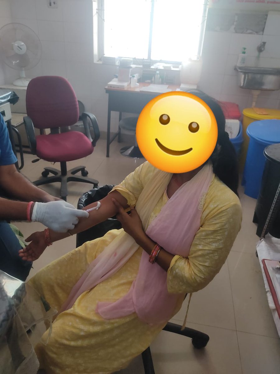 Totalreliefforu's tweet photo. HRG,s HIV Testing in sadar Hazaribagh and Condom distribution by our PR in Ramgarh Hotspot... https://t.co/249zlWjGc5