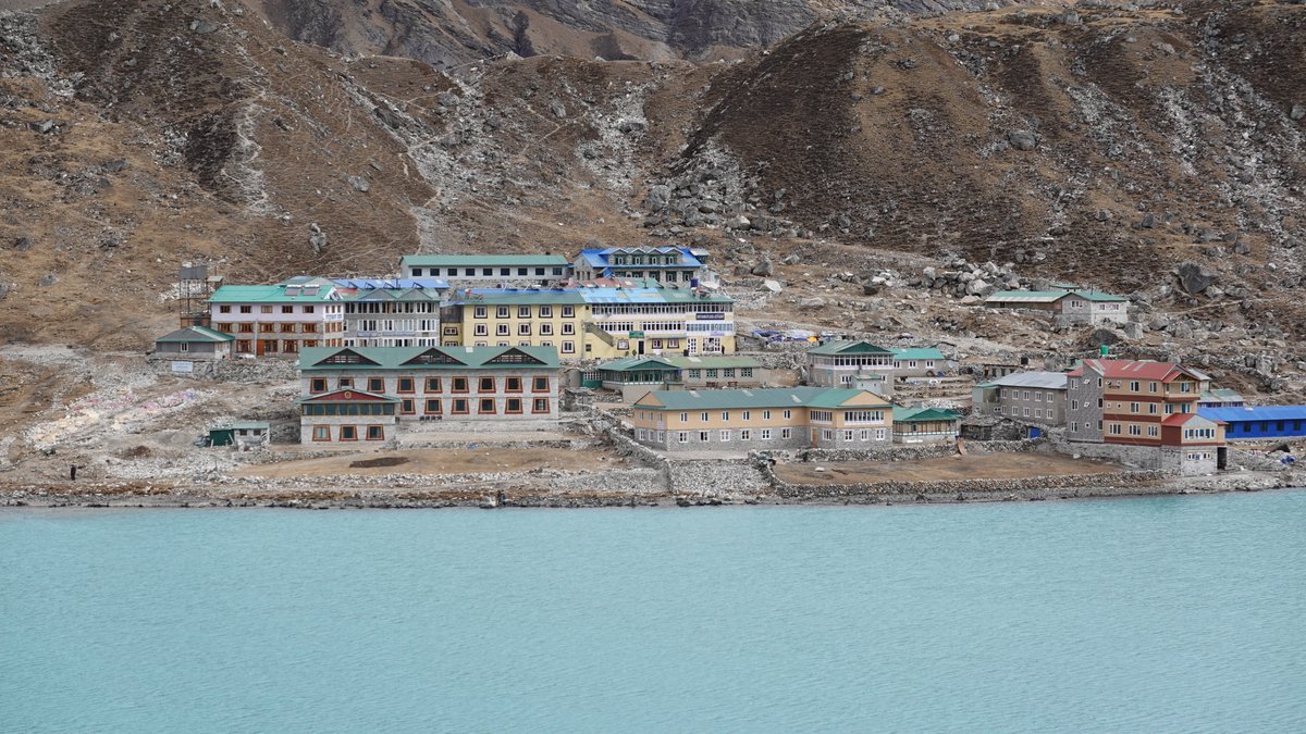 Good morning folks from Gokyo Lake !! 
Have a nice day 🙂

#GloriousGokyo #GokyoLake #GokyoValleyTrek #GokyoRi #EverestBaseCamp #Trekking #EverestRegion #TrekkinginNepal #NepalNow #VisitNepal #Autumn2023 #Spring2024 #Nepal