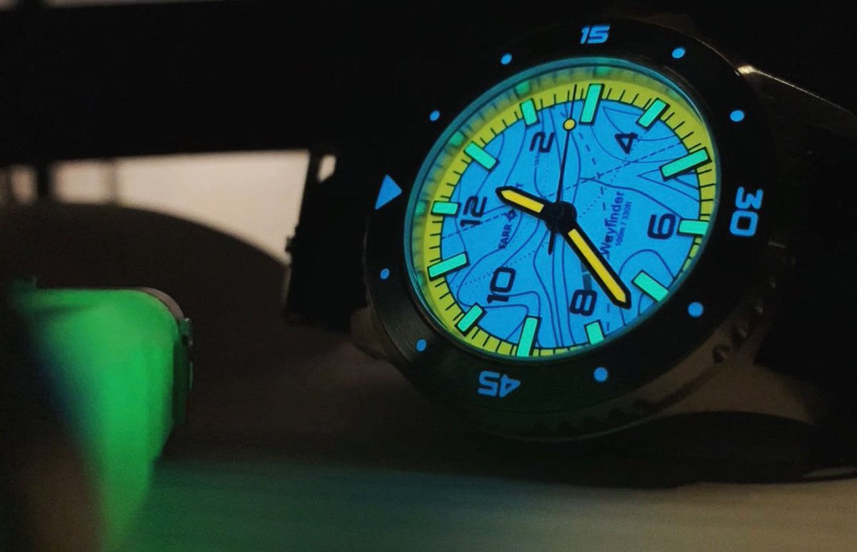WatchWitt's tweet photo. Get blinded, lume freak! @farrandswit Wayfinder Lume Dial review: https://t.co/2o5hJ875bW https://t.co/zv6ahwgd3E